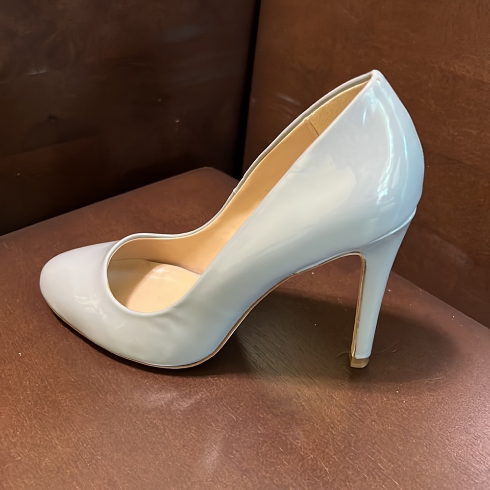 Zara Basic Grey Patent Leather Heel